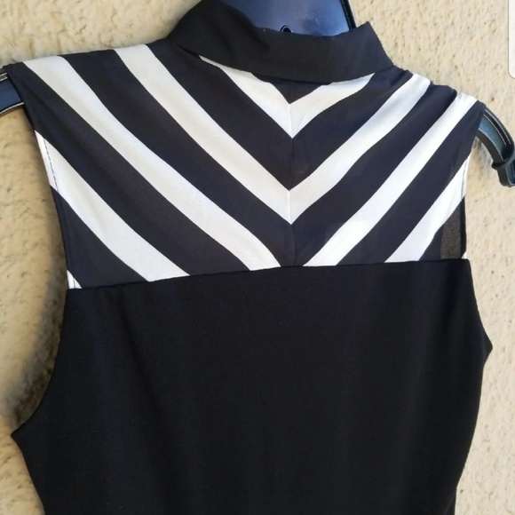 New Guess Peplum Black and White Top NEW! - Picture 6 of 8